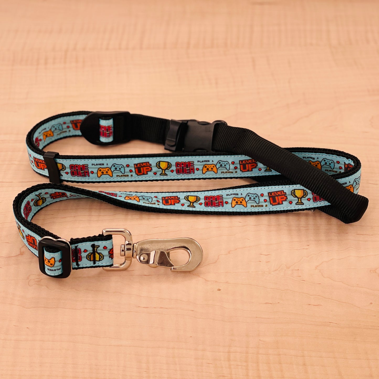 Sports Doggie Leash - Gaming