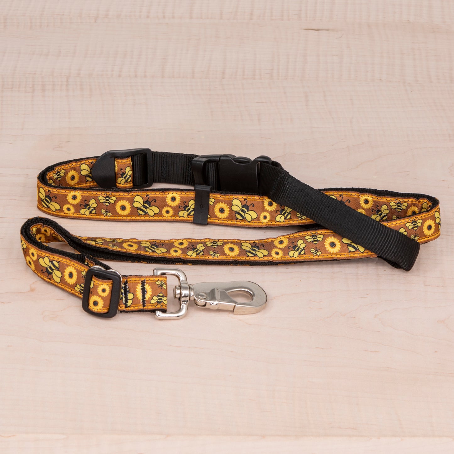Sports Doggie Leash - Bees