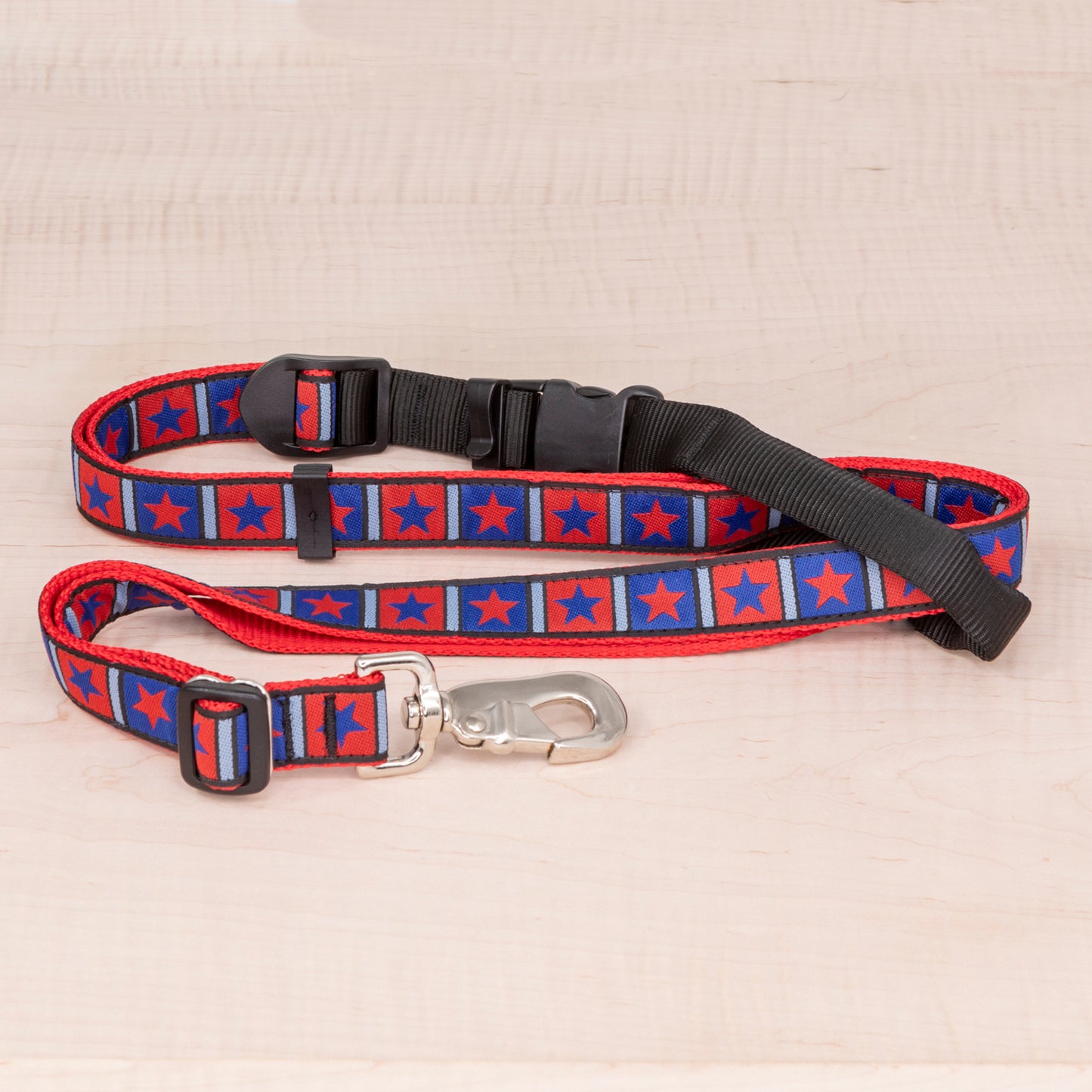 Sports Doggie Leash - Red Stars