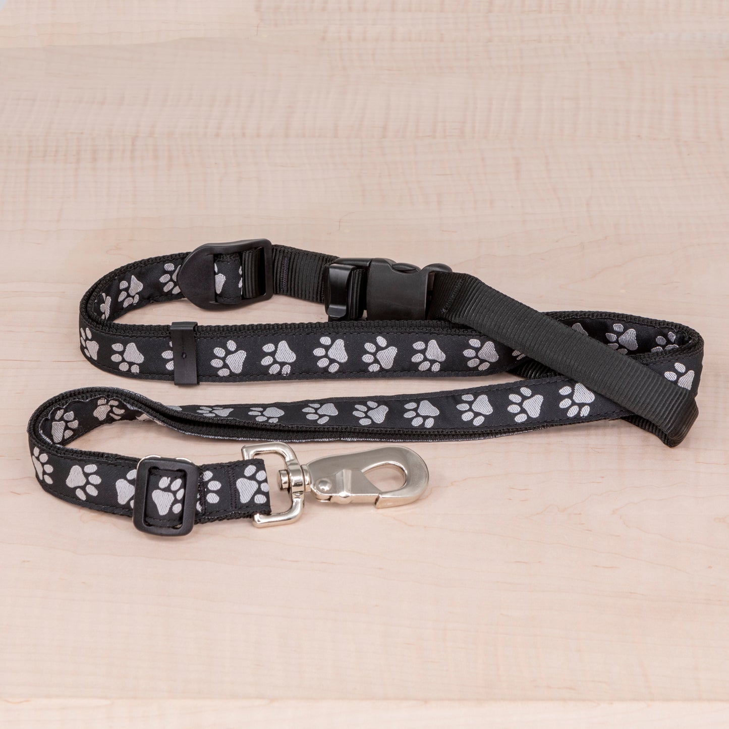 Sports Doggie Leash - Reflective Paws Black