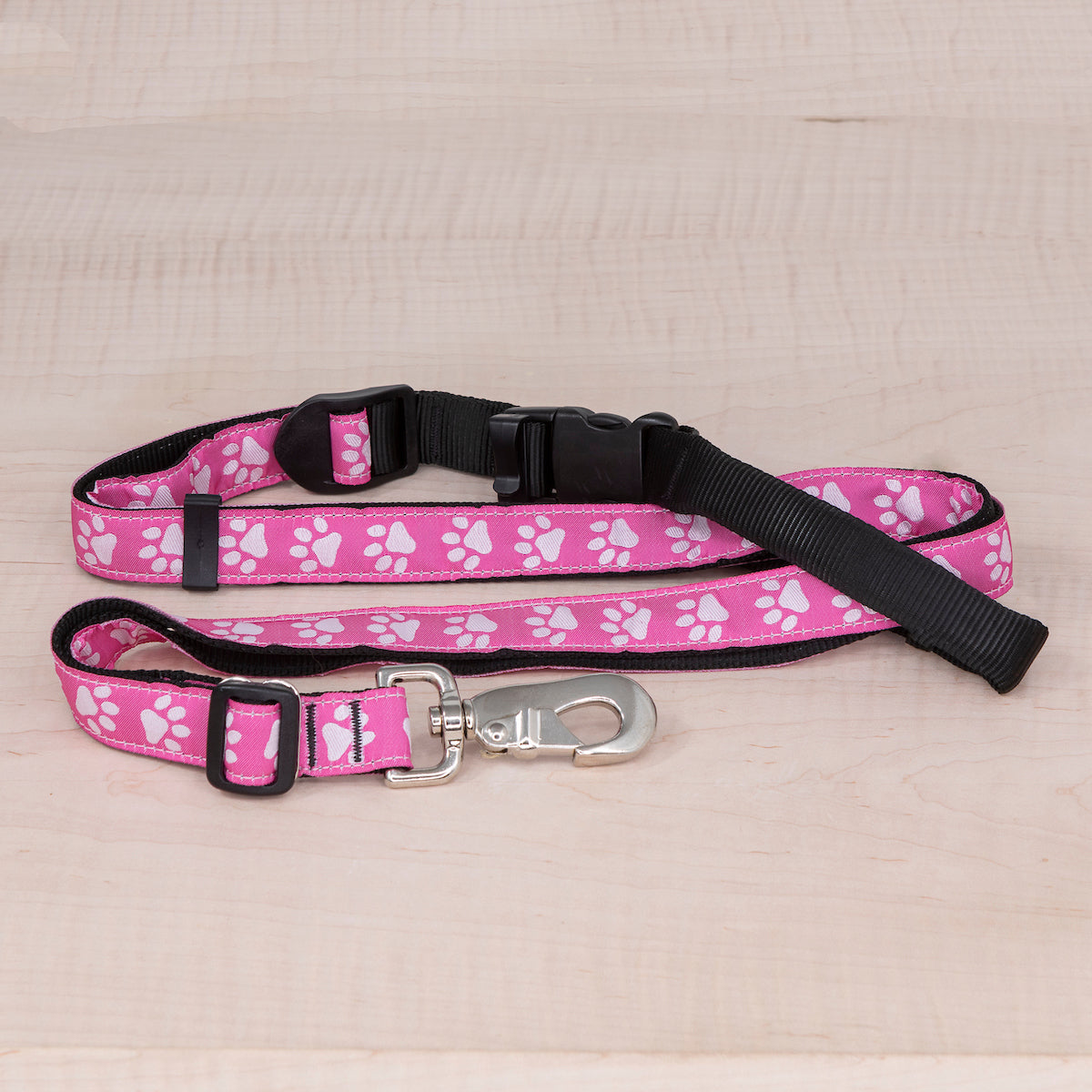 Sports Doggie Leash - Reflective Paws Pink