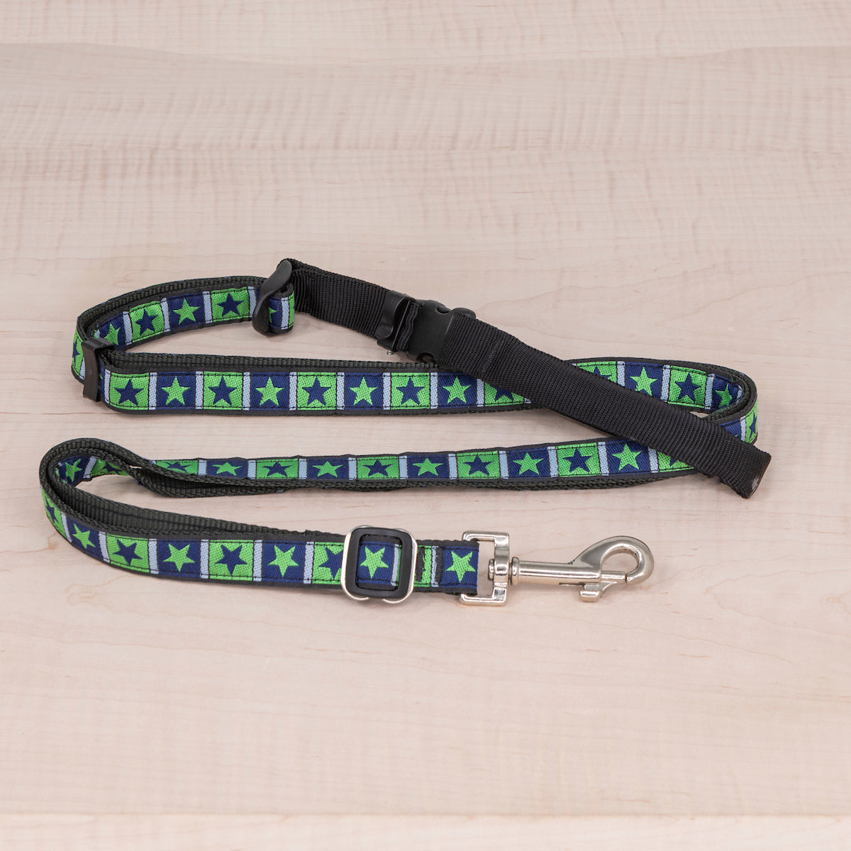 Sports Doggie Leash - Stars Green