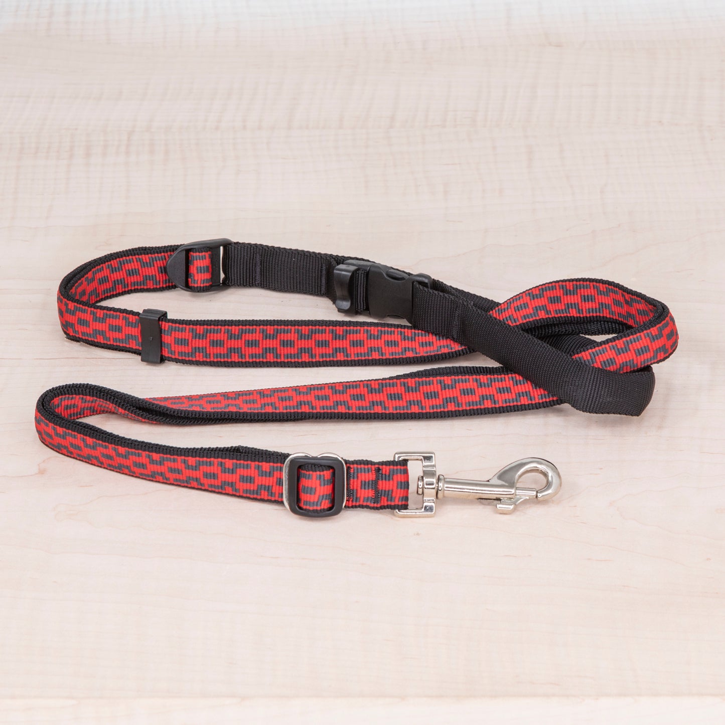 Sports Doggie Leash - Red Woven