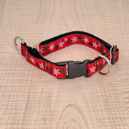 Limited Slip Collar - Snowflakes Red