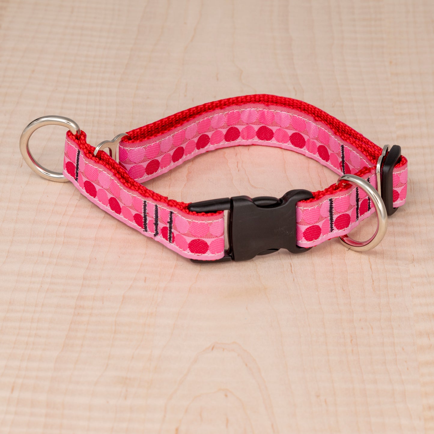 Limited Slip Collar - Pink Dots