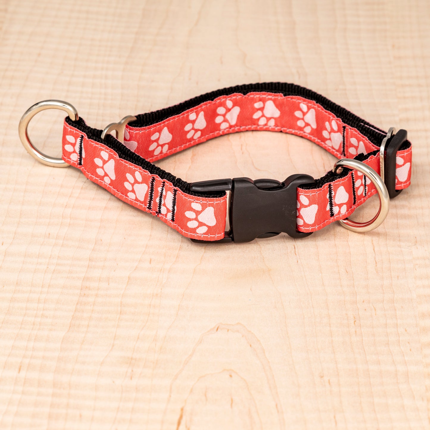 Limited Slip Collar - Reflective Paws Coral