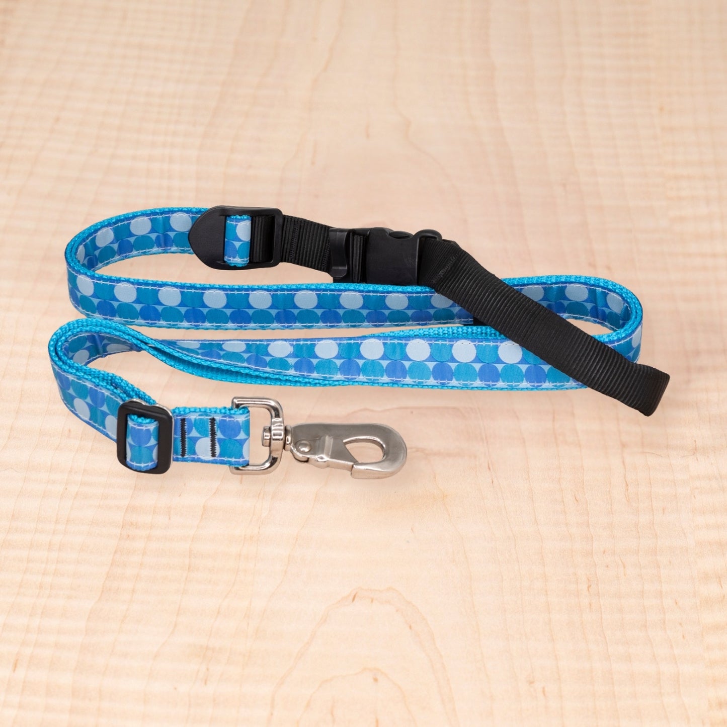 Sports Doggie Leash - Aqua Dots