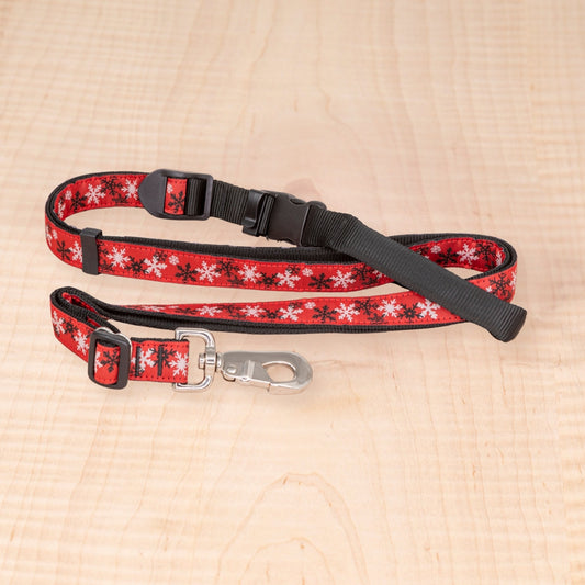 Sports Doggie Leash - Snowflakes Red