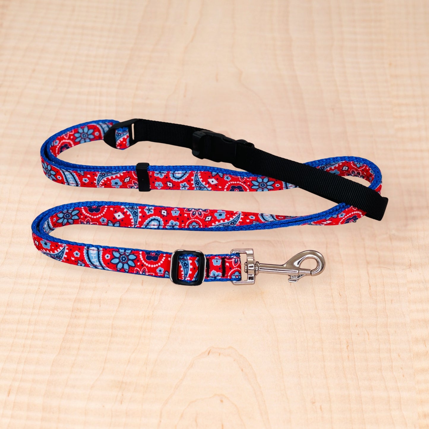 Sports Doggie Leash - Bandana